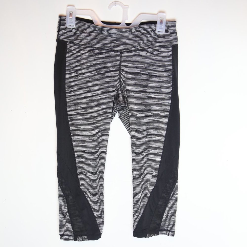 Mid-Rise Capri Workout Yoga Leggings